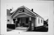 2721 S DELAWARE AVE, a Bungalow house, built in Milwaukee, Wisconsin in 1924.