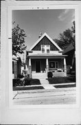 2728 S DELAWARE AVE, a Front Gabled house, built in Milwaukee, Wisconsin in 1921.