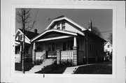 2762 S DELAWARE AVE, a Bungalow house, built in Milwaukee, Wisconsin in 1926.