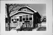 2768 S DELAWARE AVE, a Bungalow house, built in Milwaukee, Wisconsin in 1927.