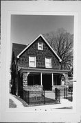 2948 S DELAWARE AVE, a Front Gabled house, built in Milwaukee, Wisconsin in .
