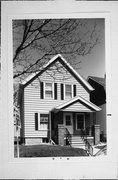 2992 S DELAWARE AVE, a Front Gabled house, built in Milwaukee, Wisconsin in .