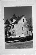 2998 S DELAWARE AVE, a Side Gabled house, built in Milwaukee, Wisconsin in .