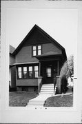 518 E DOVER ST, a Front Gabled house, built in Milwaukee, Wisconsin in 1889.