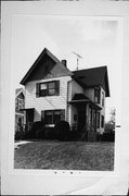622-24 E DOVER ST, a Queen Anne house, built in Milwaukee, Wisconsin in .