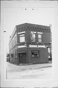 117 E GREENFIELD AVE, a Romanesque Revival tavern/bar, built in Milwaukee, Wisconsin in 1907.