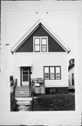 324 W GREENFIELD AVE, a Front Gabled house, built in Milwaukee, Wisconsin in .