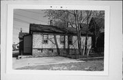 714A W GREENFIELD AVE, a Front Gabled house, built in Milwaukee, Wisconsin in .