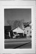 718 W GREENFIELD AVE, a Front Gabled house, built in Milwaukee, Wisconsin in .