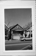 728 W GREENFIELD AVE, a Bungalow house, built in Milwaukee, Wisconsin in .