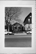 904 W GREENFIELD AVE, a Cross Gabled house, built in Milwaukee, Wisconsin in .