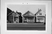 1014 W GREENFIELD AVE, a Front Gabled house, built in Milwaukee, Wisconsin in .