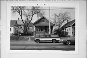 1126 W GREENFIELD AVE, a Front Gabled house, built in Milwaukee, Wisconsin in .
