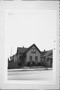 1209 W GREENFIELD AVE, a Cross Gabled house, built in Milwaukee, Wisconsin in .