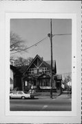 1400 W GREENFIELD AVE, a Craftsman house, built in Milwaukee, Wisconsin in .