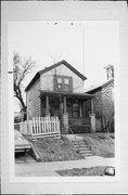 929 E HAMILTON, a Front Gabled house, built in Milwaukee, Wisconsin in .