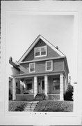 2737 S HERMAN ST, a Front Gabled house, built in Milwaukee, Wisconsin in 1907.