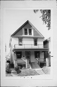 2807 S HERMAN ST, a Front Gabled house, built in Milwaukee, Wisconsin in 1904.