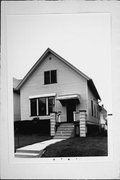 515 E HOMER ST, a Front Gabled house, built in Milwaukee, Wisconsin in .