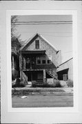 1018 E LAND, a Front Gabled house, built in Milwaukee, Wisconsin in 1917.