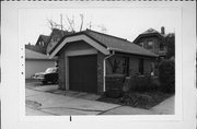 1702 S LAYTON BLVD (REAR), a Front Gabled garage, built in Milwaukee, Wisconsin in .