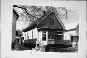 2539 S LENOX ST, a Front Gabled house, built in Milwaukee, Wisconsin in 1892.