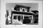 2746 S LENOX ST, a Bungalow house, built in Milwaukee, Wisconsin in 1916.