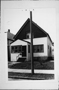 2941 S LENOX ST, a Front Gabled house, built in Milwaukee, Wisconsin in 1907.