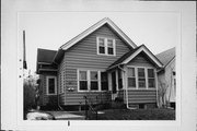 2143 S MOUND ST, a Front Gabled house, built in Milwaukee, Wisconsin in .