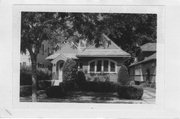 1212 ELIZABETH ST, a Bungalow house, built in Madison, Wisconsin in 1928.