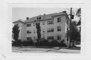 1129 ELIZABETH ST, a Other Vernacular apartment/condominium, built in Madison, Wisconsin in 1915.