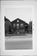 919 W NATIONAL AVE, a Front Gabled house, built in Milwaukee, Wisconsin in .