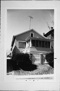 2529 S LOGAN AVE, a Front Gabled house, built in Milwaukee, Wisconsin in .