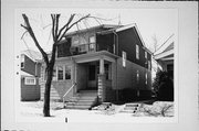 2587-89 S LOGAN AVE, a Side Gabled duplex, built in Milwaukee, Wisconsin in 1921.