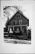 2607-09 S LOGAN AVE, a Front Gabled duplex, built in Milwaukee, Wisconsin in 1915.