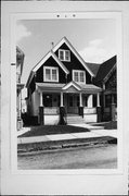 2810 S LOGAN AVE, a Front Gabled house, built in Milwaukee, Wisconsin in 1907.