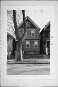 715 W MADISON ST, a Front Gabled house, built in Milwaukee, Wisconsin in .