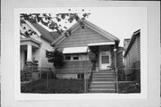 1126 W MADISON ST, a Front Gabled house, built in Milwaukee, Wisconsin in .