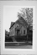 1231 W MADISON ST, a Cross Gabled house, built in Milwaukee, Wisconsin in .