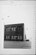 240 N MILWAUKEE ST, a Commercial Vernacular industrial building, built in Milwaukee, Wisconsin in 1908.