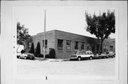 136 E MINERAL ST, a Astylistic Utilitarian Building garage, built in Milwaukee, Wisconsin in 1946.