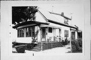 314 W MINERAL ST, a Bungalow house, built in Milwaukee, Wisconsin in .