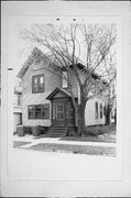 413 W MINERAL ST, a Queen Anne house, built in Milwaukee, Wisconsin in .