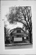 1313A W MINERAL ST, a Bungalow house, built in Milwaukee, Wisconsin in .