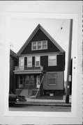 1539-41 W MINERAL ST, a Front Gabled duplex, built in Milwaukee, Wisconsin in .