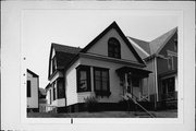 1709 E RUSK AVE, a Front Gabled house, built in Milwaukee, Wisconsin in 1901.