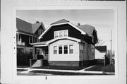 1710 E RUSK AVE, a Bungalow house, built in Milwaukee, Wisconsin in 1921.