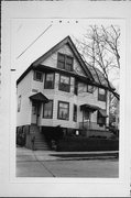 2115-17 E RUSK AVE, a Front Gabled duplex, built in Milwaukee, Wisconsin in .