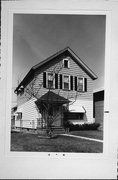 1114 E RUSSELL AVE, a Front Gabled house, built in Milwaukee, Wisconsin in .