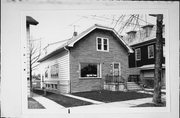 2429 S ST CLAIR ST, a Bungalow house, built in Milwaukee, Wisconsin in 1926.